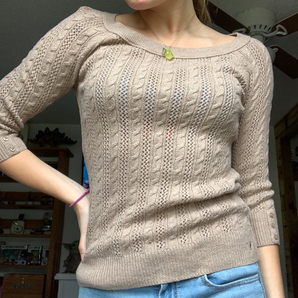 American Eagle Sweater